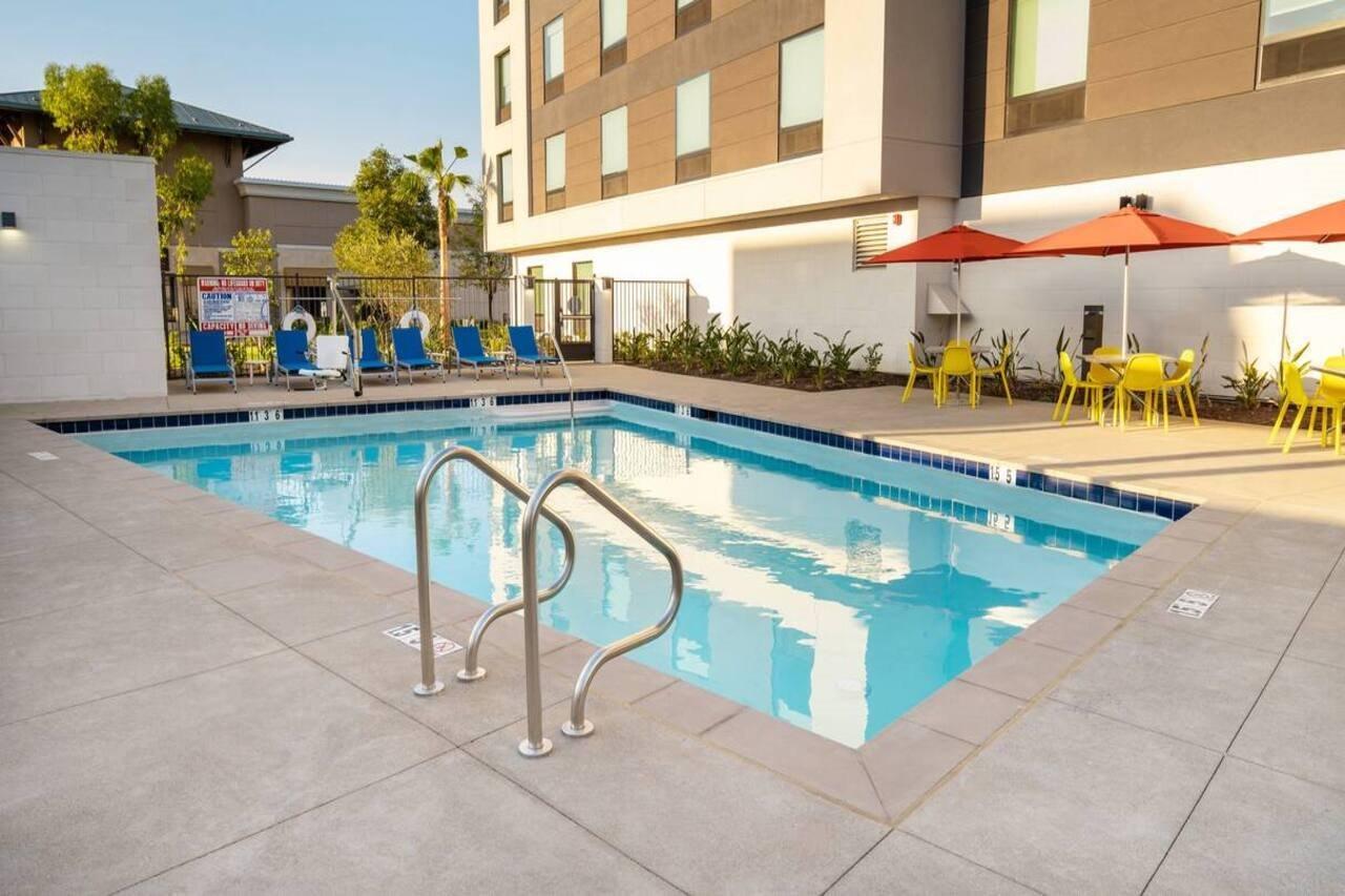 Home2 Suites Corona, Ca Exterior foto